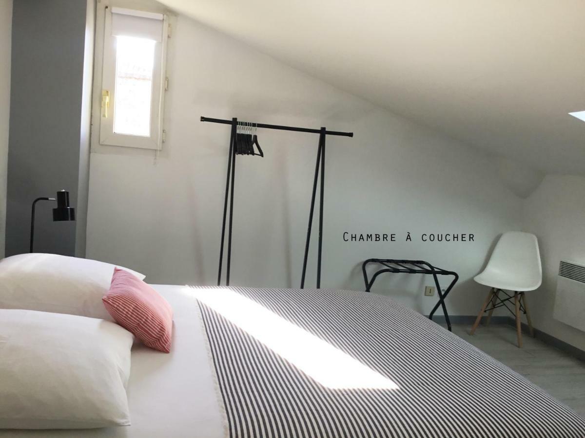Charming Duplex With Terrace Historical City Center Arles Luaran gambar